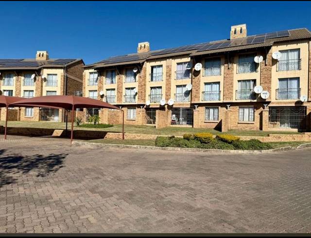 2 BEDROOM APARTMENT FOR SALE IN KARENPARK